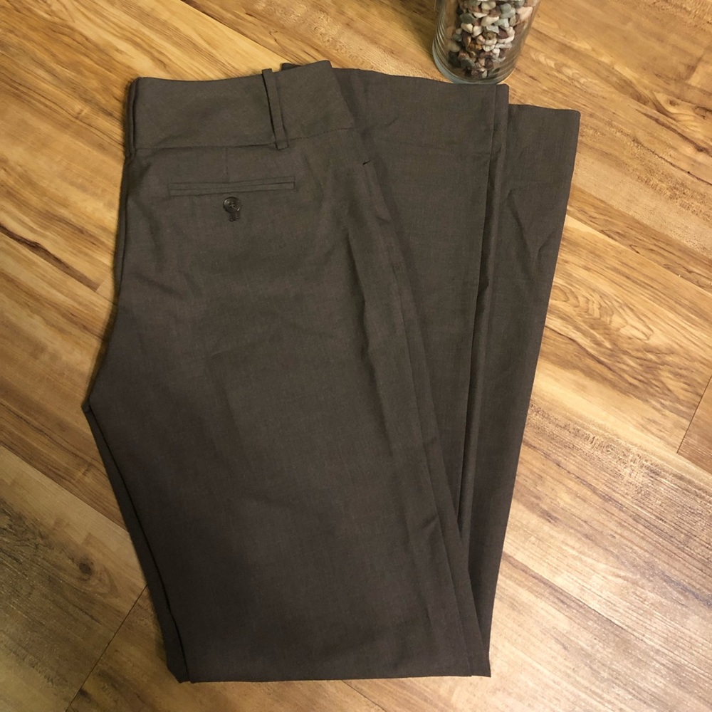 New without Tags! The Limited Cassidy Fit pants